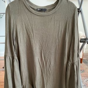 Forrest green sweater top